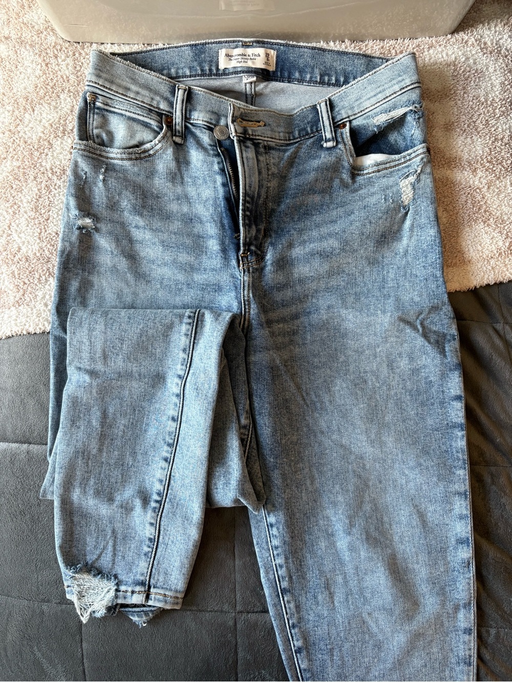 Light Blue Men’s Denim Jeans - Classic Fit